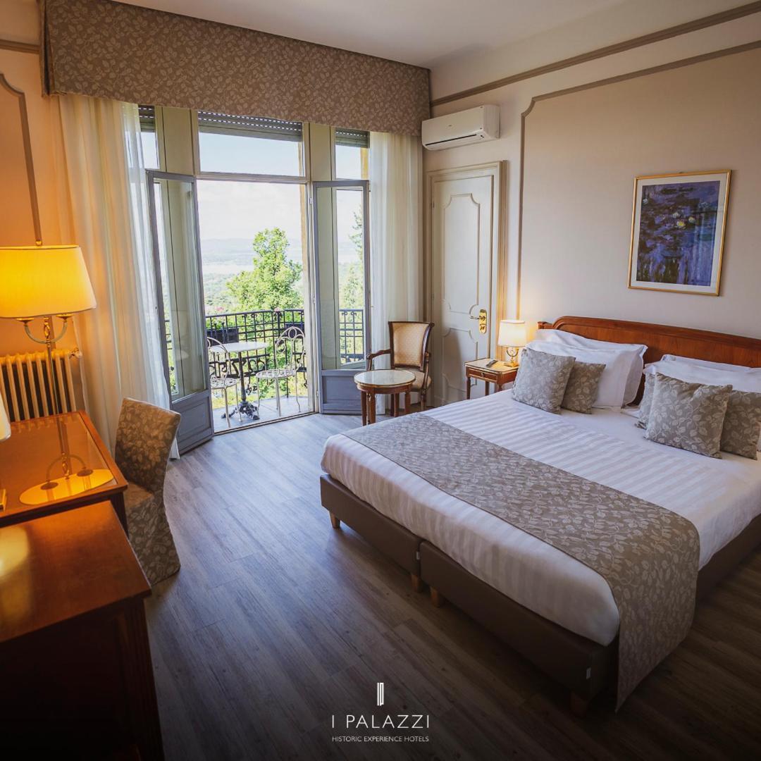 Palace Grand Hotel Varese Exterior foto