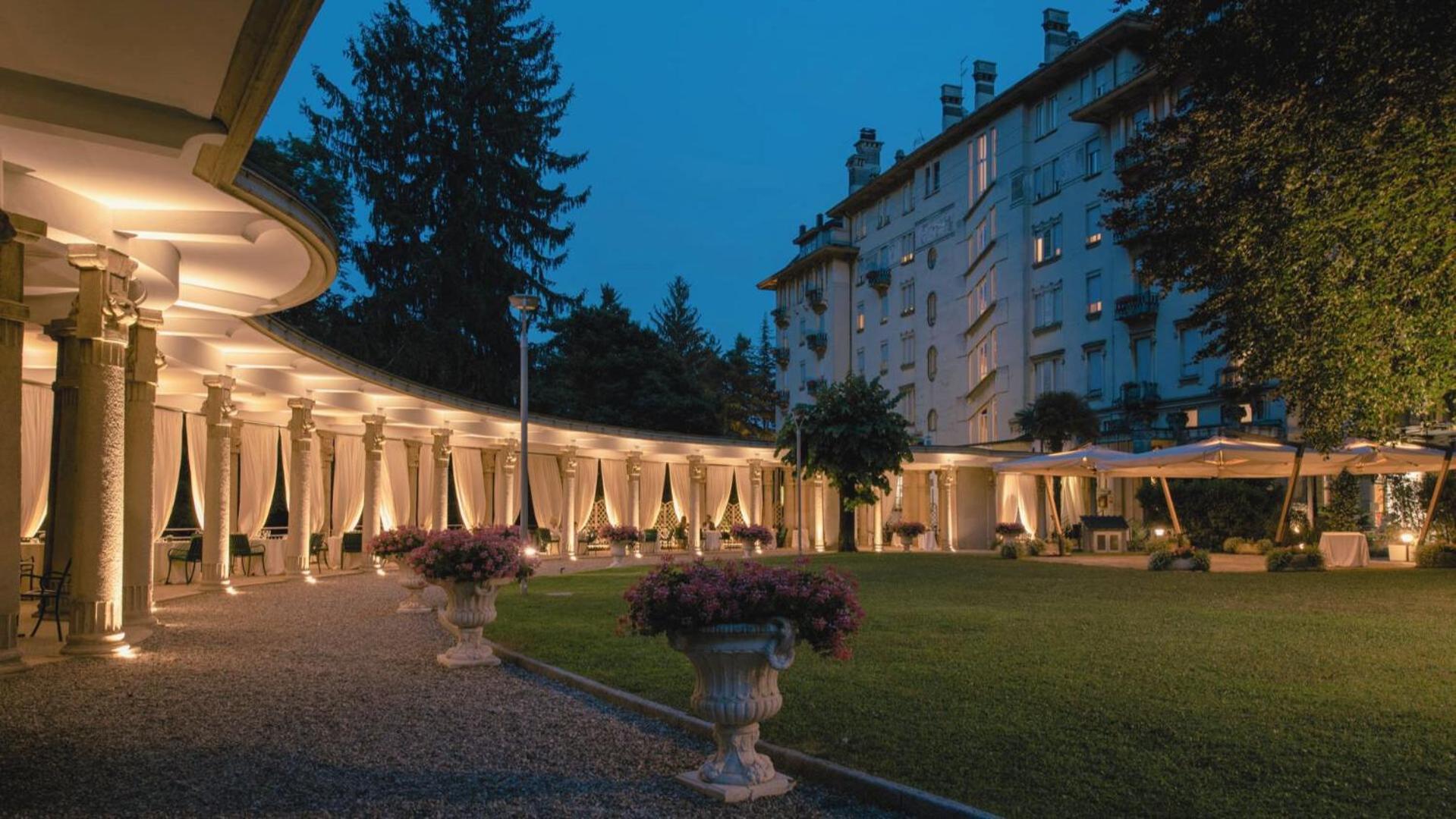 Palace Grand Hotel Varese Exterior foto