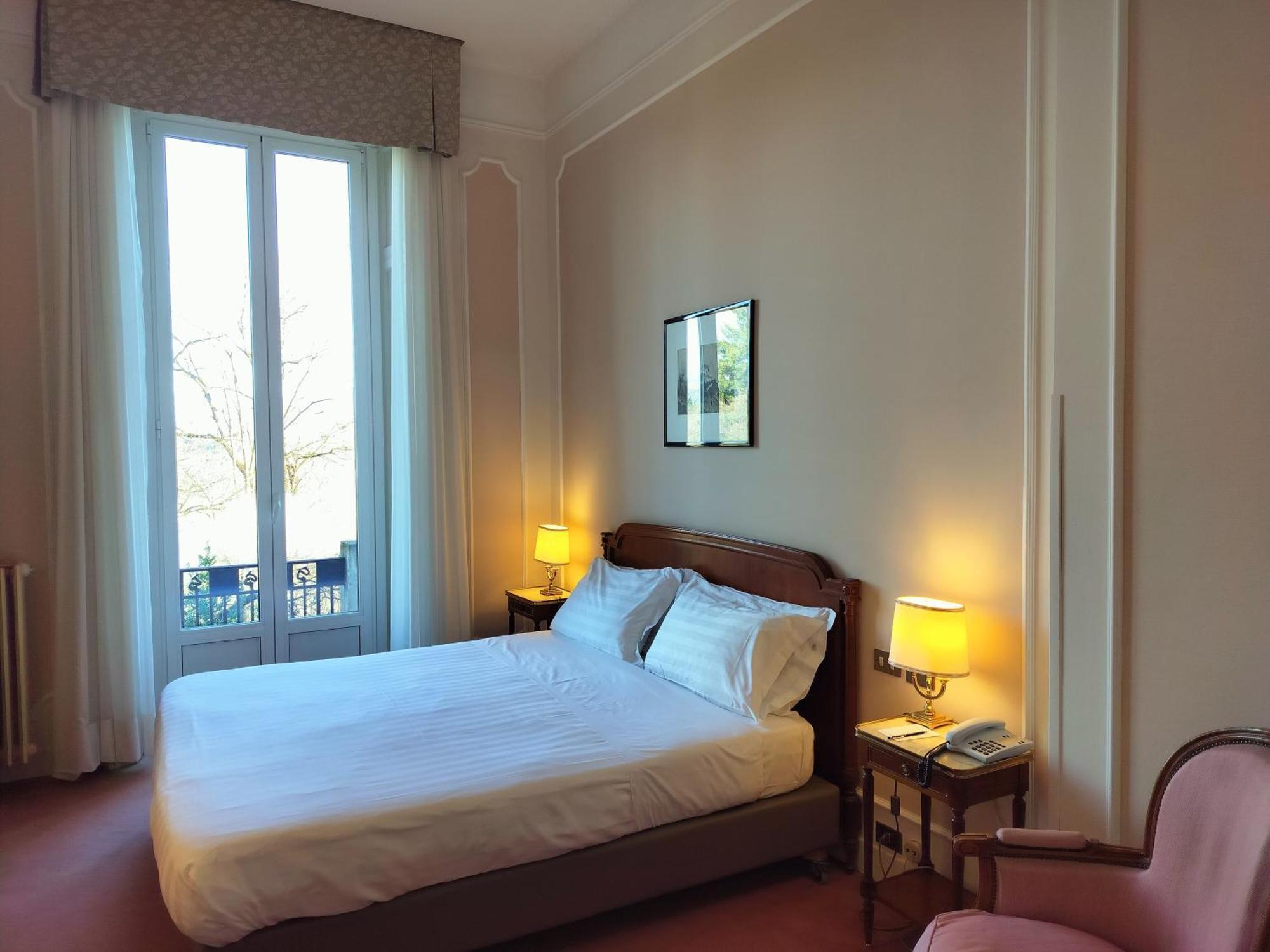 Palace Grand Hotel Varese Exterior foto
