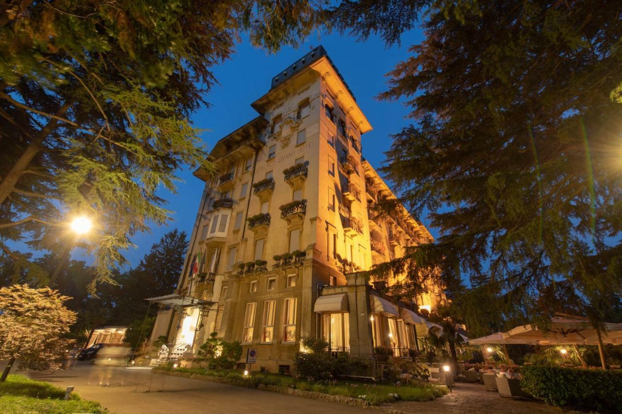 Palace Grand Hotel Varese Exterior foto